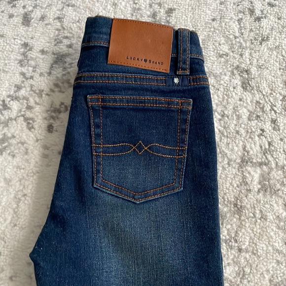 Dark denim for adorable stylish toddler - Picture 2 of 4